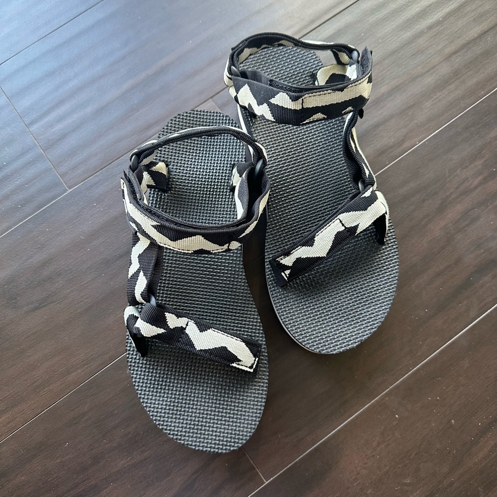 Teva Black & White Flatforms